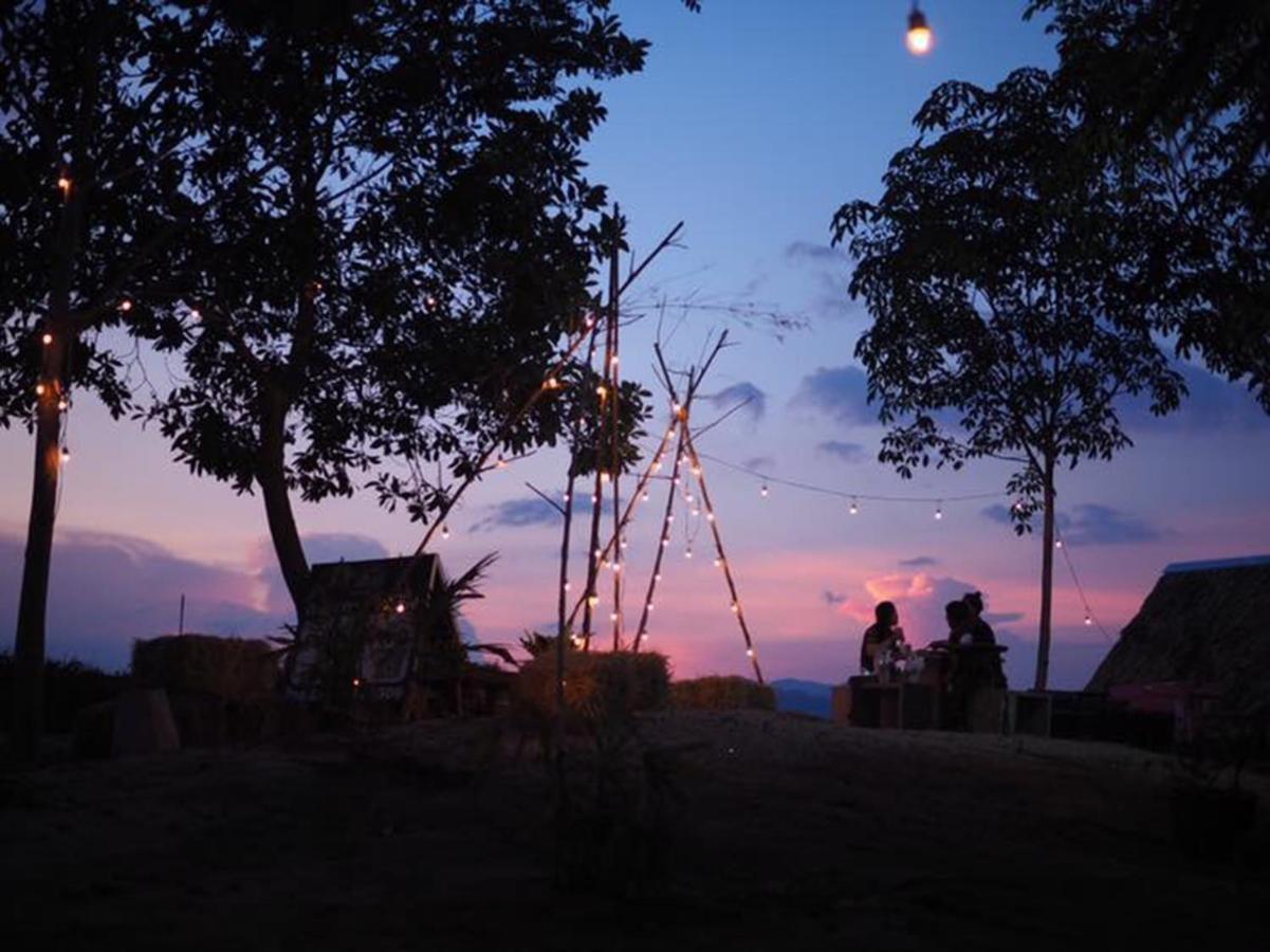 Por Sampao Camp&Resort Ban Pha Saeng Lang Ngoại thất bức ảnh