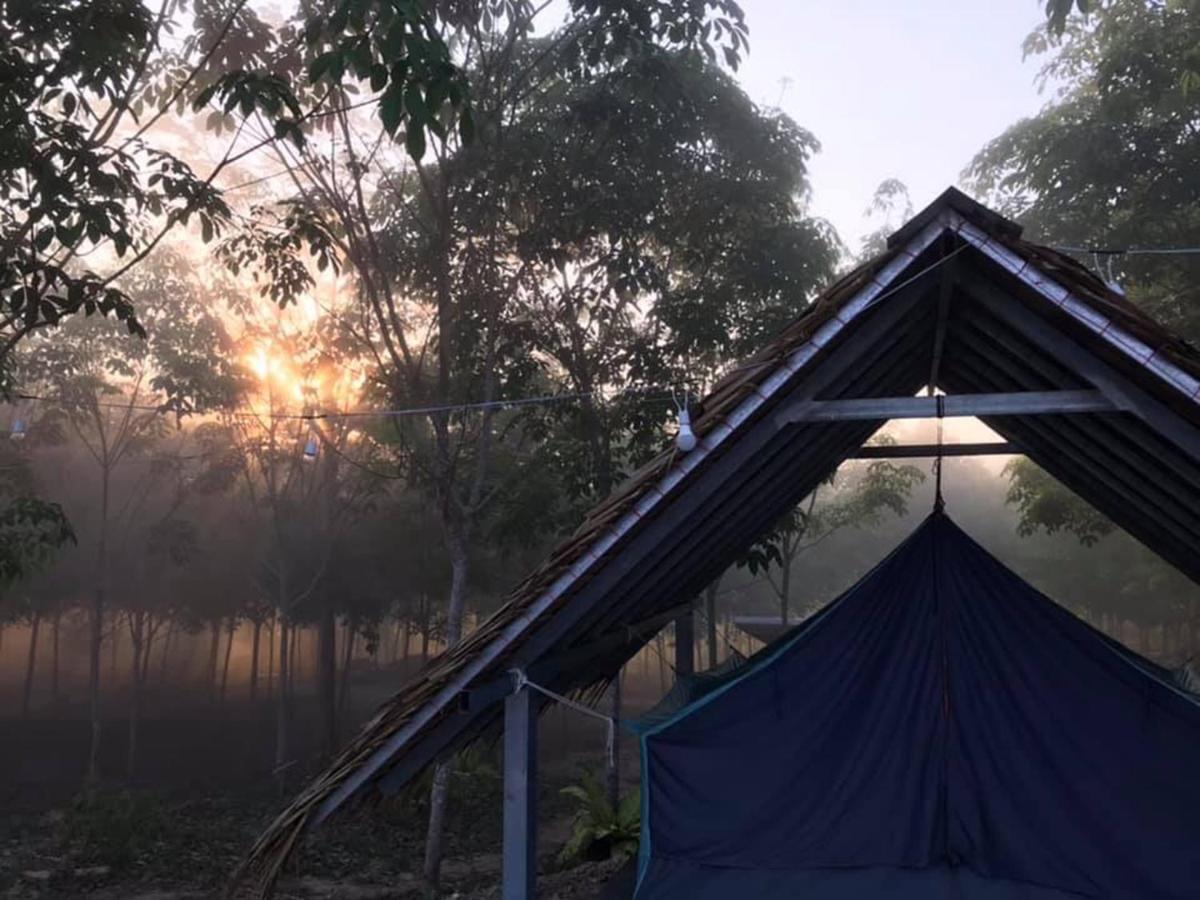 Por Sampao Camp&Resort Ban Pha Saeng Lang Ngoại thất bức ảnh